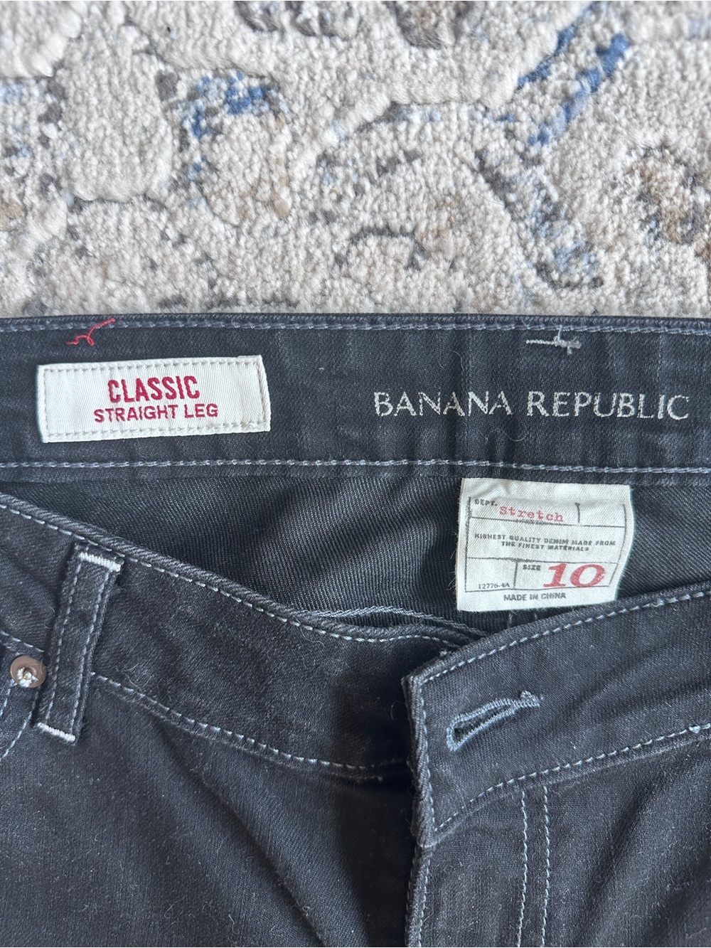Banana Republic womens Black Classic Straight Leg Jeans size 10